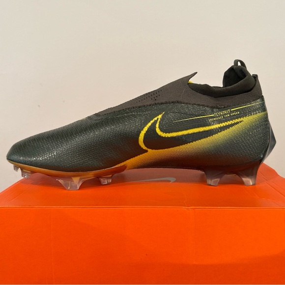 Size 15 Wide Nike Vapor Edge 360 Elite Oregon Ducks PE Football Cleat DA8732-303 main image 6